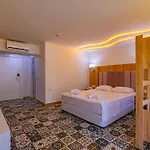 Adrasan Club