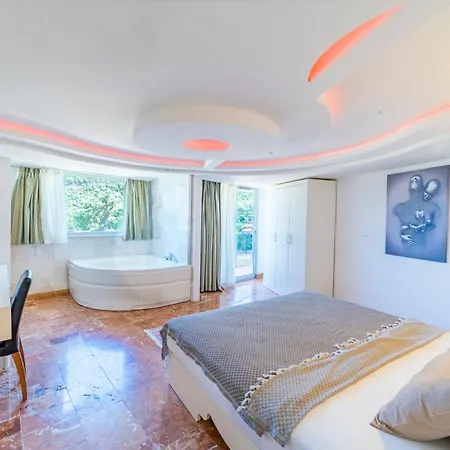 Adrasan Club אנטליה