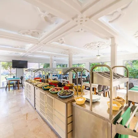 Adrasan Club מלון 4*